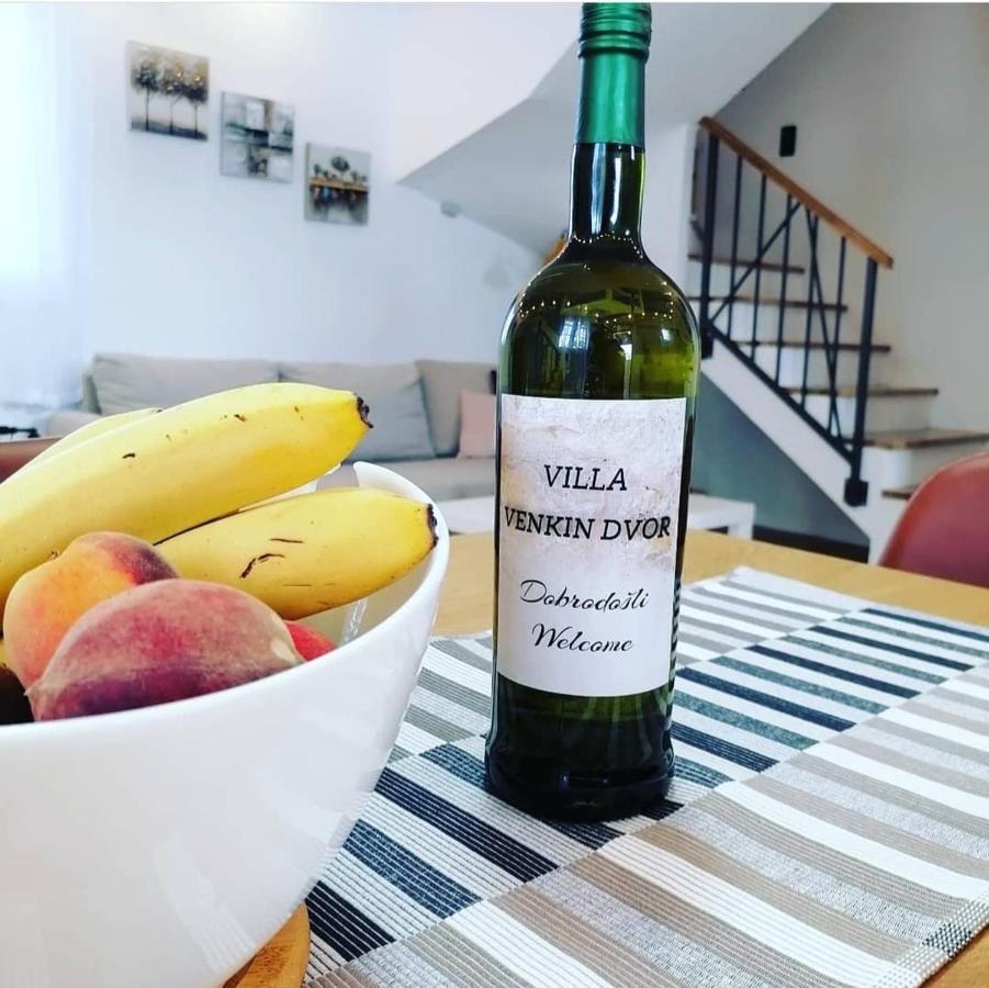 נובליה Villa Venkin Dvor מראה חיצוני תמונה